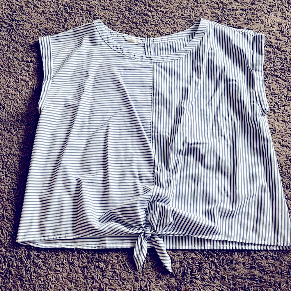 Women’s Blue and White Striped Tie Top.  Maurice’s.  Size XXL